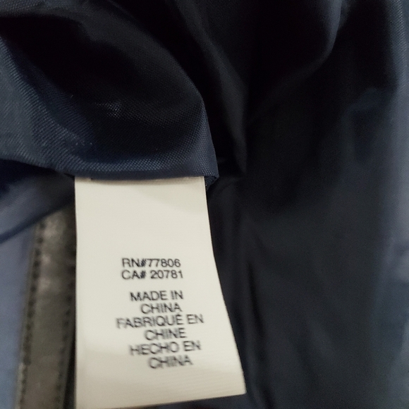 Tommy Hilfiger Lrg Cream & Black Pebbled Imitation Leather Logo Shoulder… - Picture 7 of 10